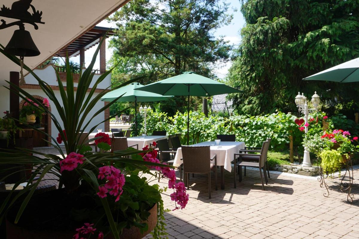 Gartenhotel Kloepferkeller Eibiswald Exterior photo